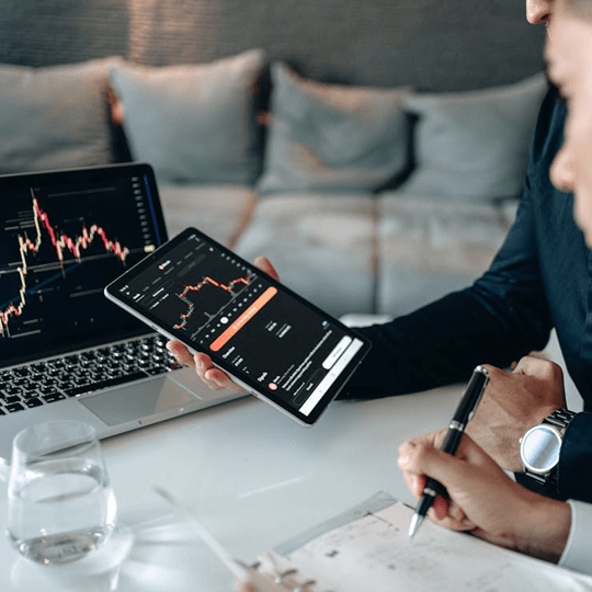 Lorviatex team di esperti di investimenti in criptovalute